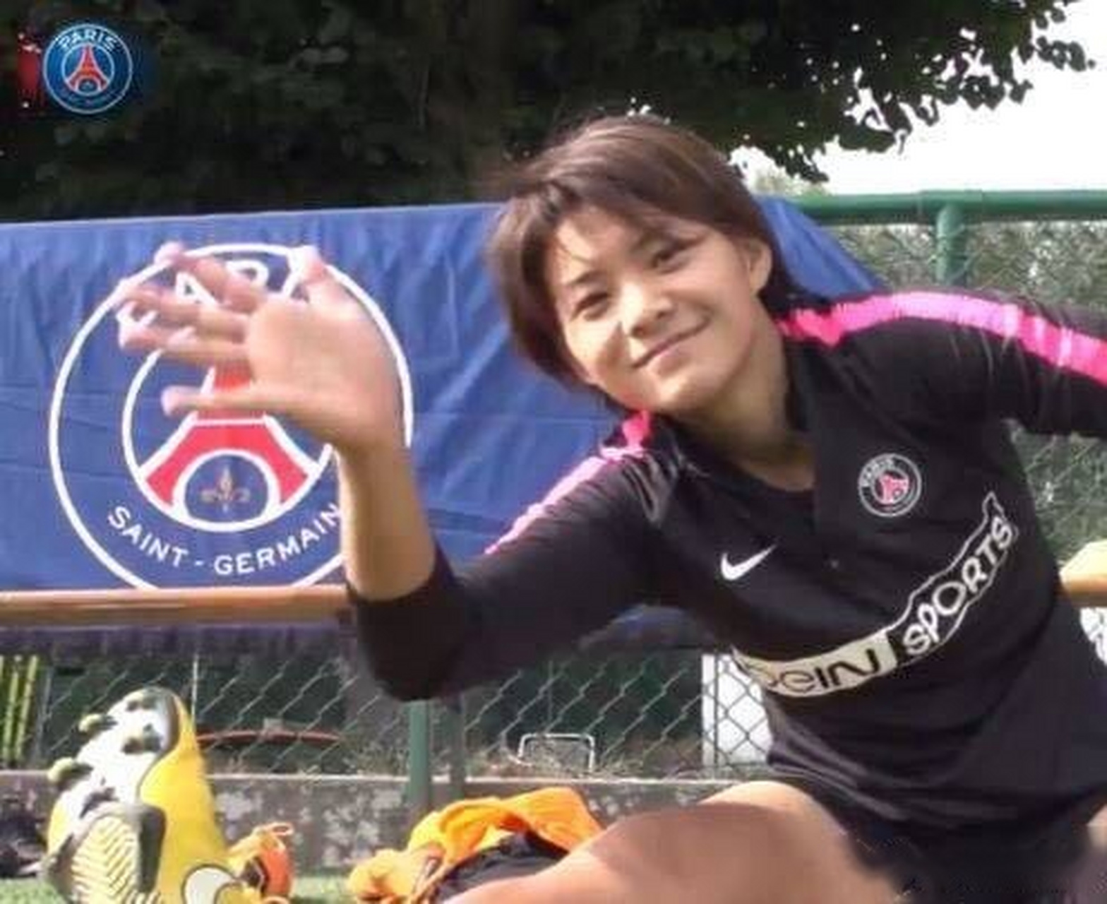法甲女足王霜波尔多,法甲女足王霜波尔多是哪国人
